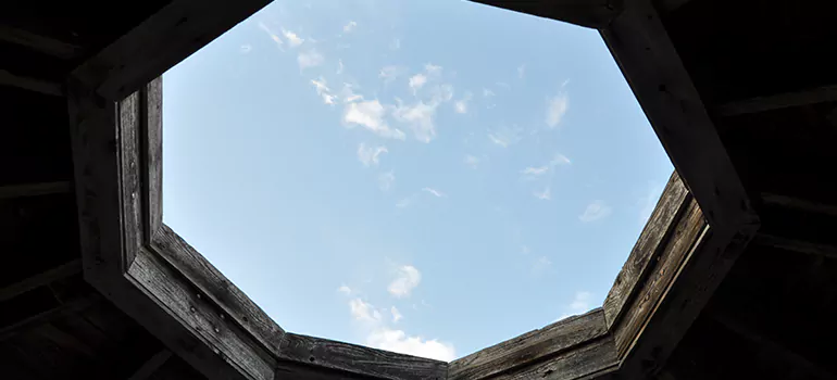 Octagon Window Installation Contractors in West Lealman, FL