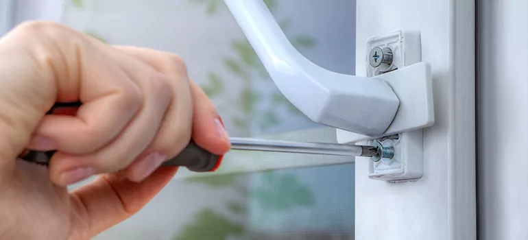 Window Crack Repair in West Lealman, FL